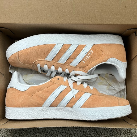 adidas gazelle silver green womens adidas Gazelle Indoor Shoes - Women's - Core Black / White / Gum